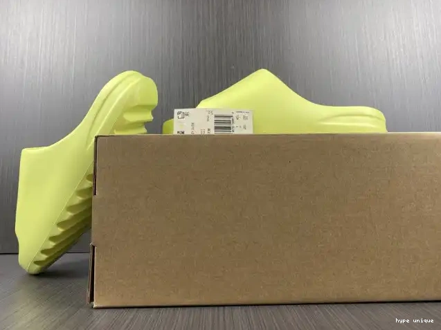 hype GX6138 Adidas Yeezy Green Slide 0510